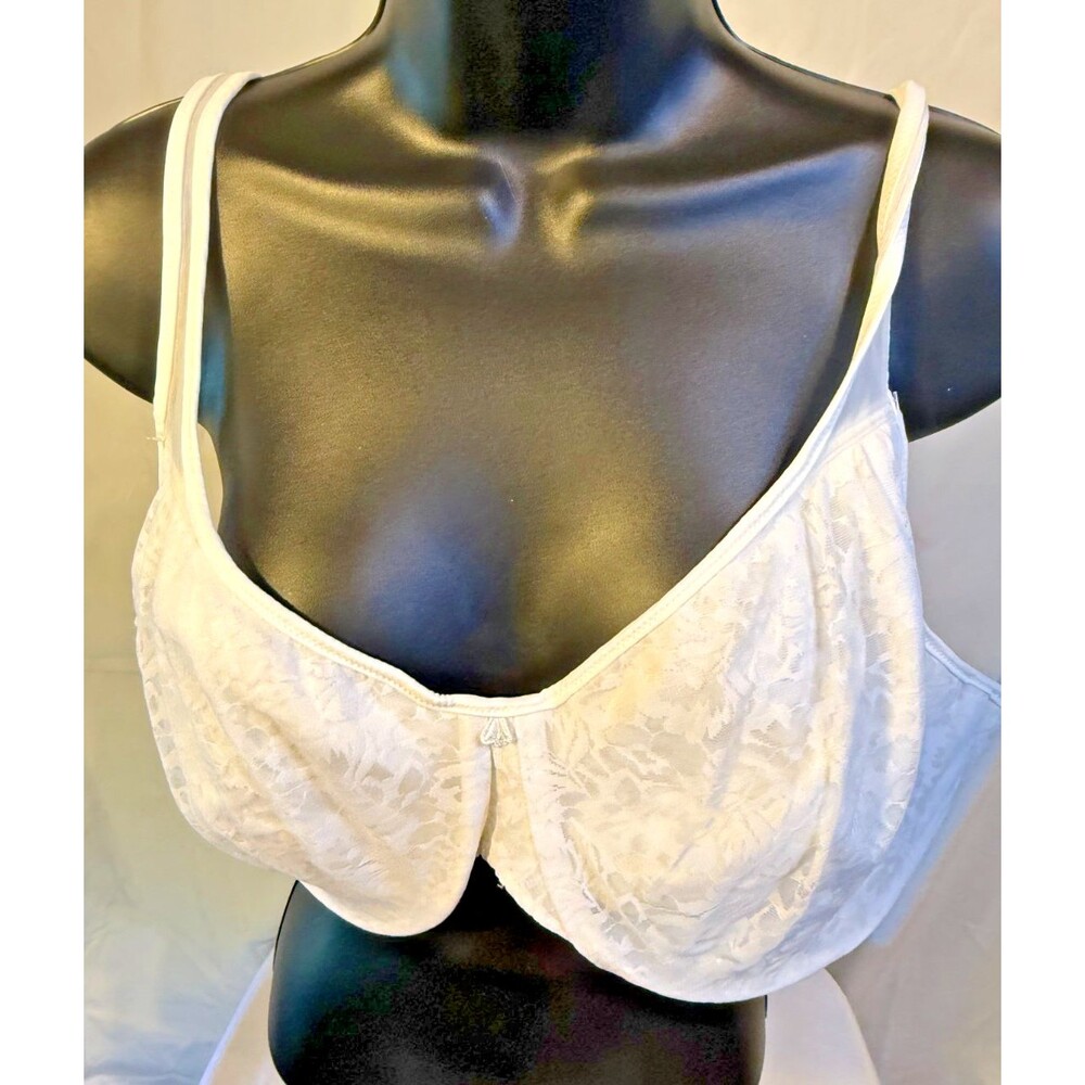 Bali Women's Bra Size 44D White Lace Underwire Basic Scandi Classic Cottage